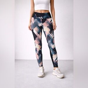 Lucy Activewear Geometric Abstract High-Rise Leggings
